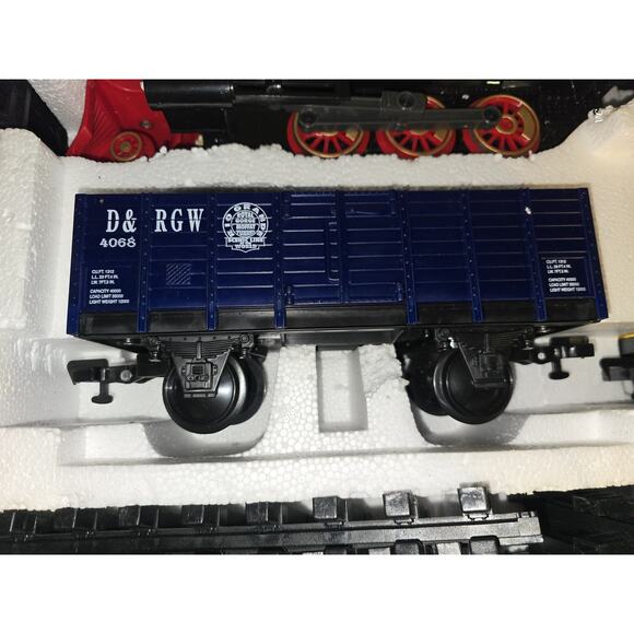 Rio Grande D&RGW Train Set Locomotive Caboose Boxcar Tracks Model Railroad - Picture 6 of 6